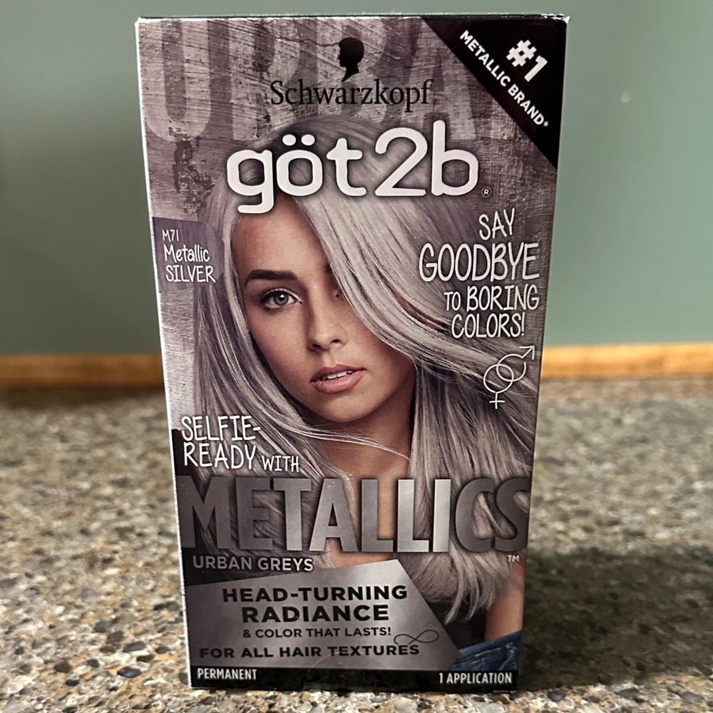 Schwarzkopf got2b Metallic Silver Hair Color